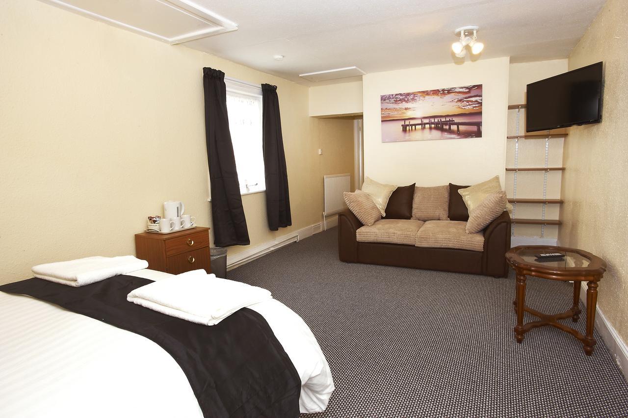 The Black Swan Inn Leominster Dış mekan fotoğraf