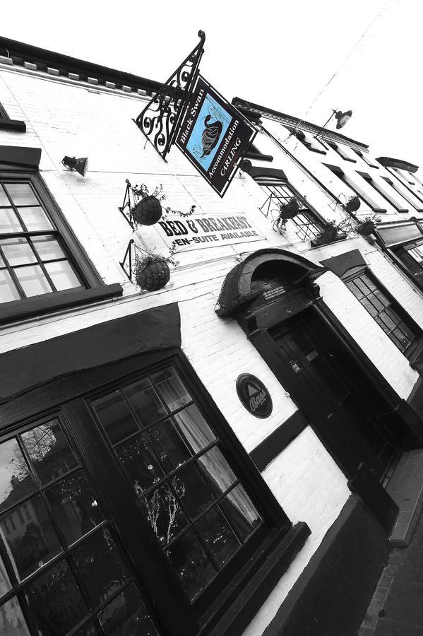 The Black Swan Inn Leominster Dış mekan fotoğraf
